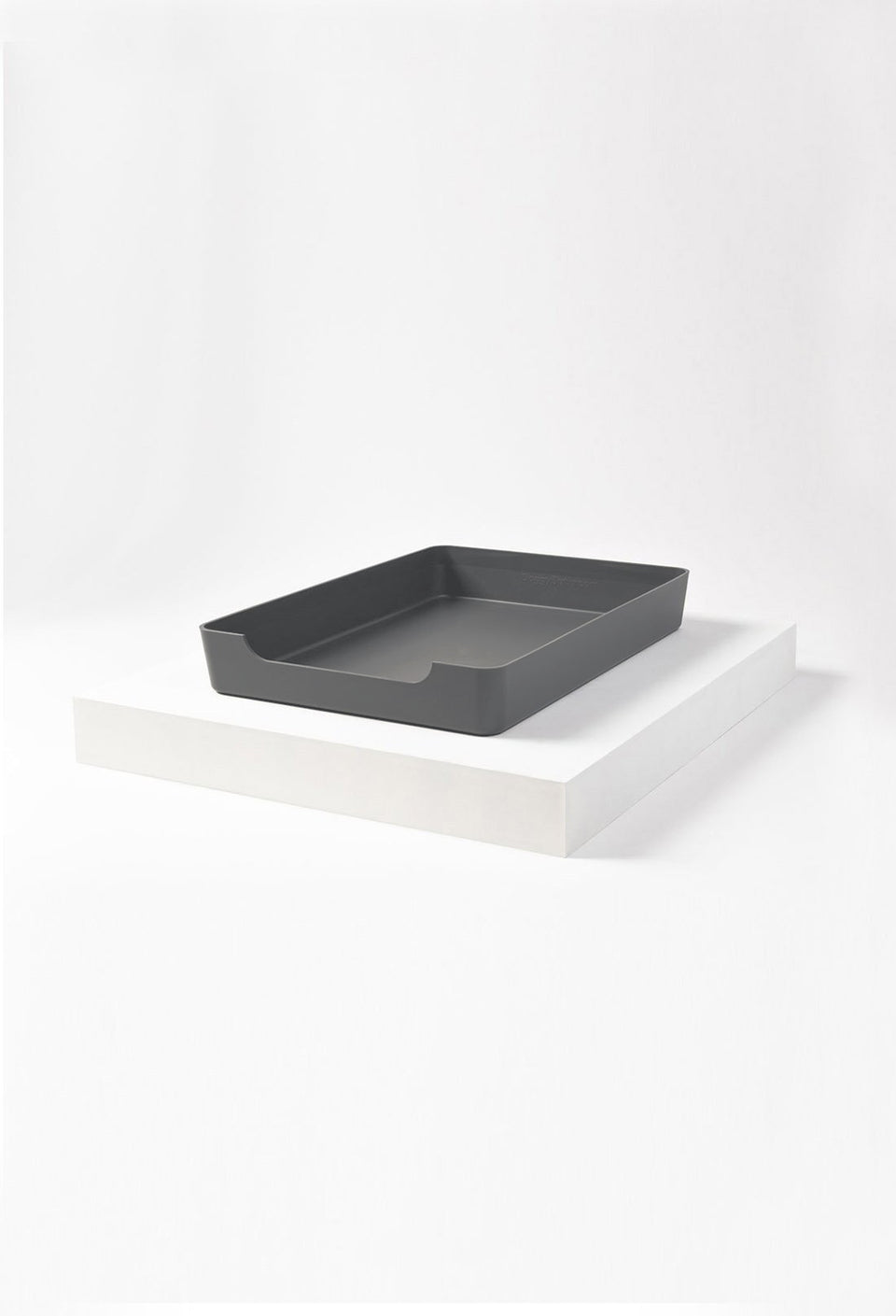 dog litter box, dog litter box training, small dog litter box, best dog litter box, dog litter, litter box for dogs, indoor dog litter box, dog litter tray, traydog pee pad holder, dog pee pad tray, 